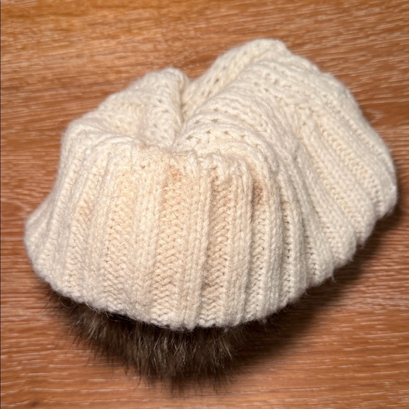Aerie beanie - Picture 3 of 3